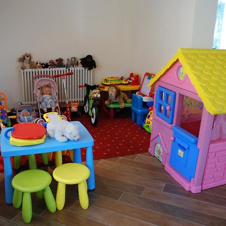 פאי דלה פאגאנלה Hotel Fai מראה חיצוני תמונה