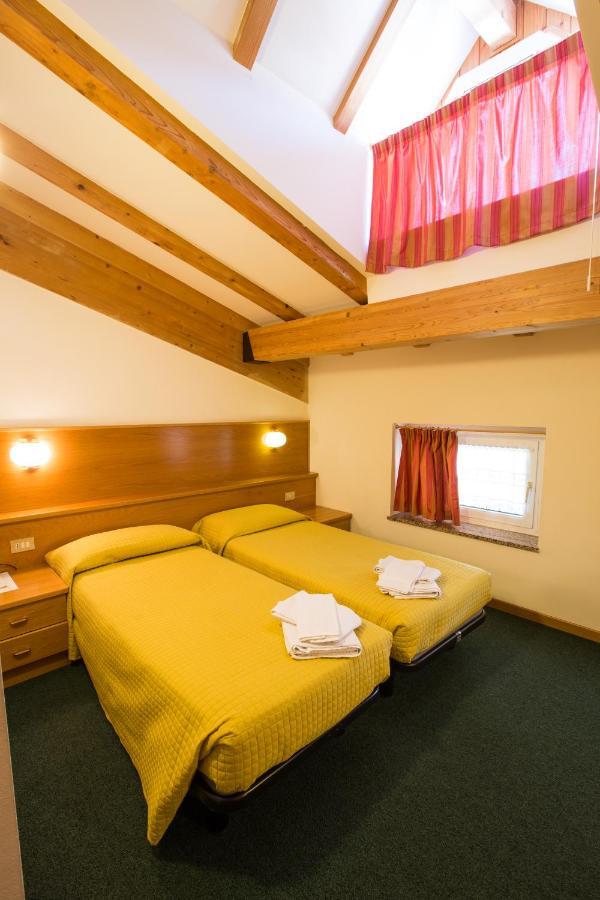 פאי דלה פאגאנלה Hotel Fai חדר תמונה